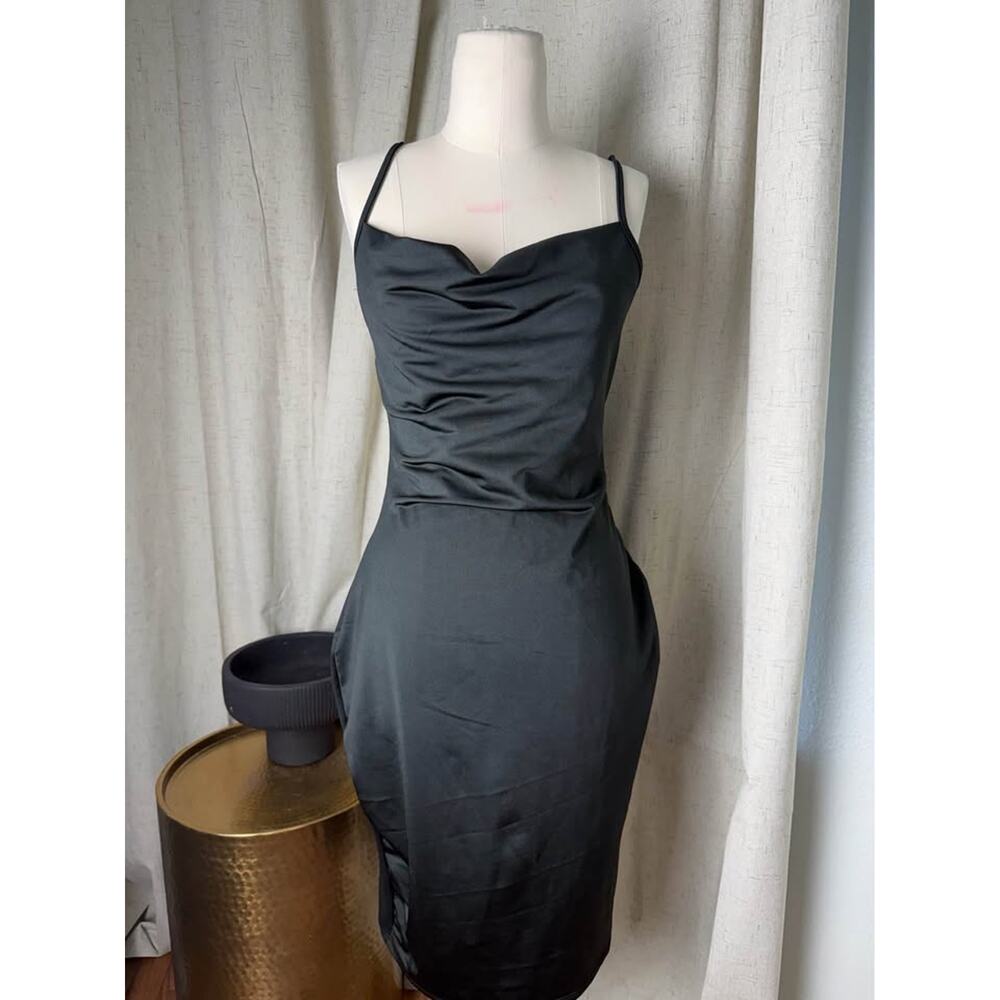 MRT1030 Black Dress